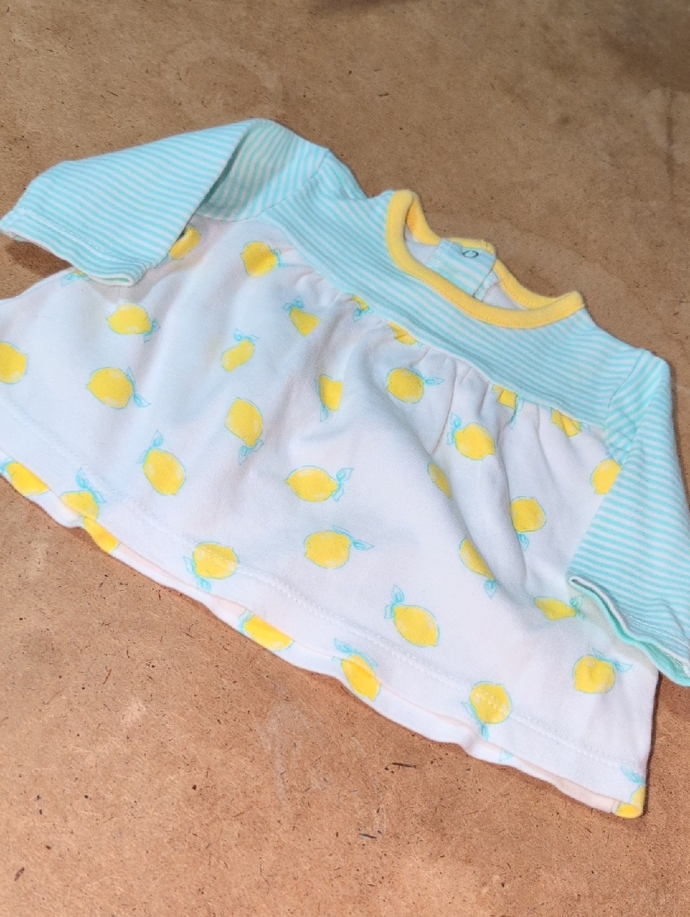 ❤️🔥10/$10❤️🔥 GUC Baby Girls Little Me Lemon Print Long Sleeve Top Size 3M